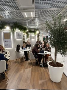 Hrvatski prostor na sajmu ILTM u Cannesu / Izvor: HGK