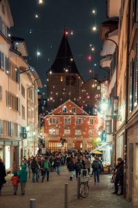 Neumarkt, Weihnachtsbeleuchtung / © Photographer / Zurich Tourism