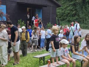 HKK Piknik u Badenu okupio hrvatsku zajednicu: Dan državnosti uz pjesmu, tradiciju i zajedništvo - Img