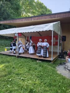 HKK Piknik u Badenu okupio hrvatsku zajednicu: Dan državnosti uz pjesmu, tradiciju i zajedništvo - Img 20260530 17155815...