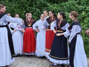 HKK Piknik u Badenu okupio hrvatsku zajednicu: Dan državnosti uz pjesmu, tradiciju i zajedništvo - Img 20260530 17343988...