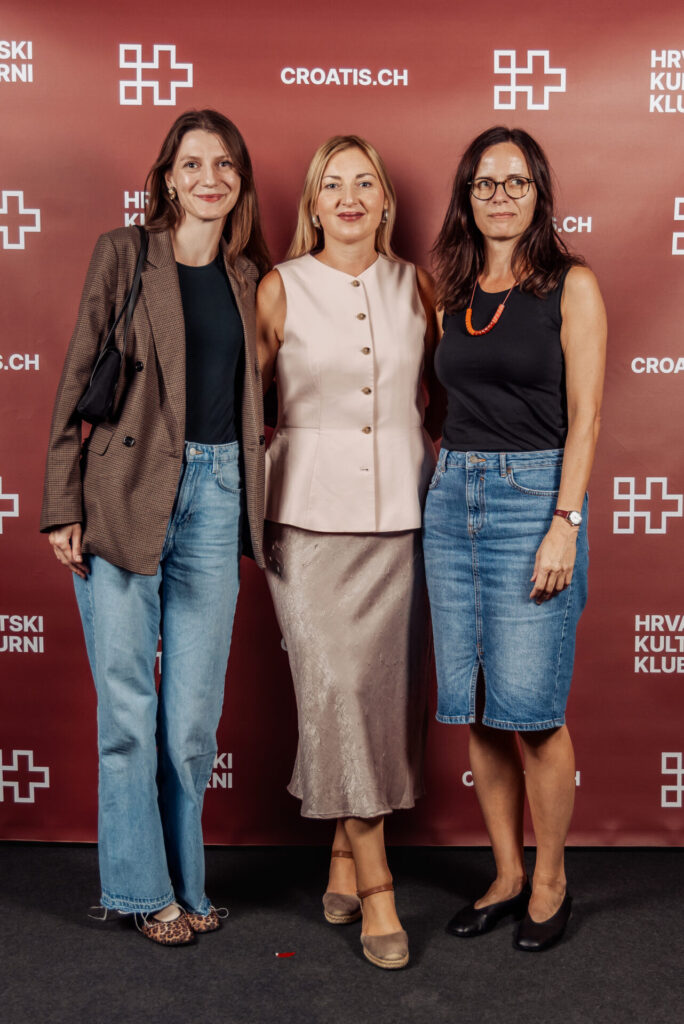 HKK25 u fotografijama: ljudi, susreti i trenuci jedne posebne večeri - HKK25 - Marija HKK25 - Marija Cvitkušić, Mija Rajič i Anita Banović