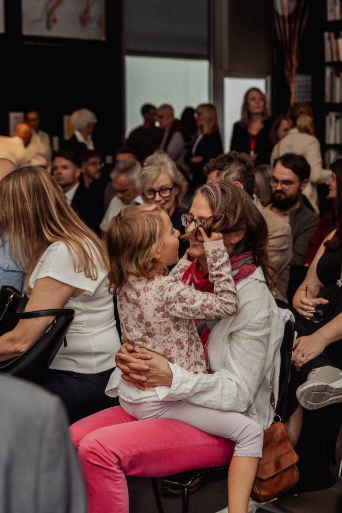HKK25 u fotografijama: ljudi, susreti i trenuci jedne posebne večeri - HKK25 - Marija Toto