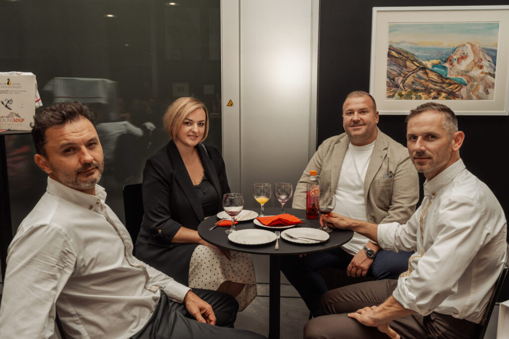 HKK25 u fotografijama: ljudi, susreti i trenuci jedne posebne večeri - HKK25 - Tihomir Hojsak, Anita i Ilija Krijan, Fili...